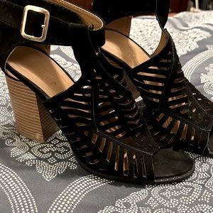 Black suede High heeled sandals